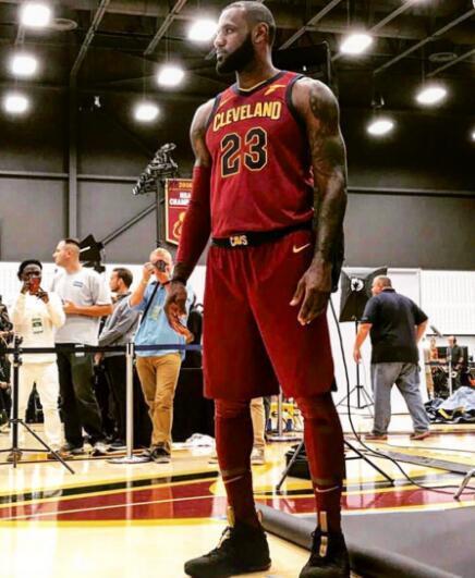 面对高压 面对高压